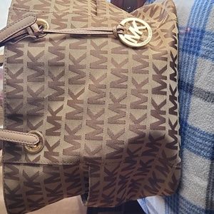 Micheal kors handbag